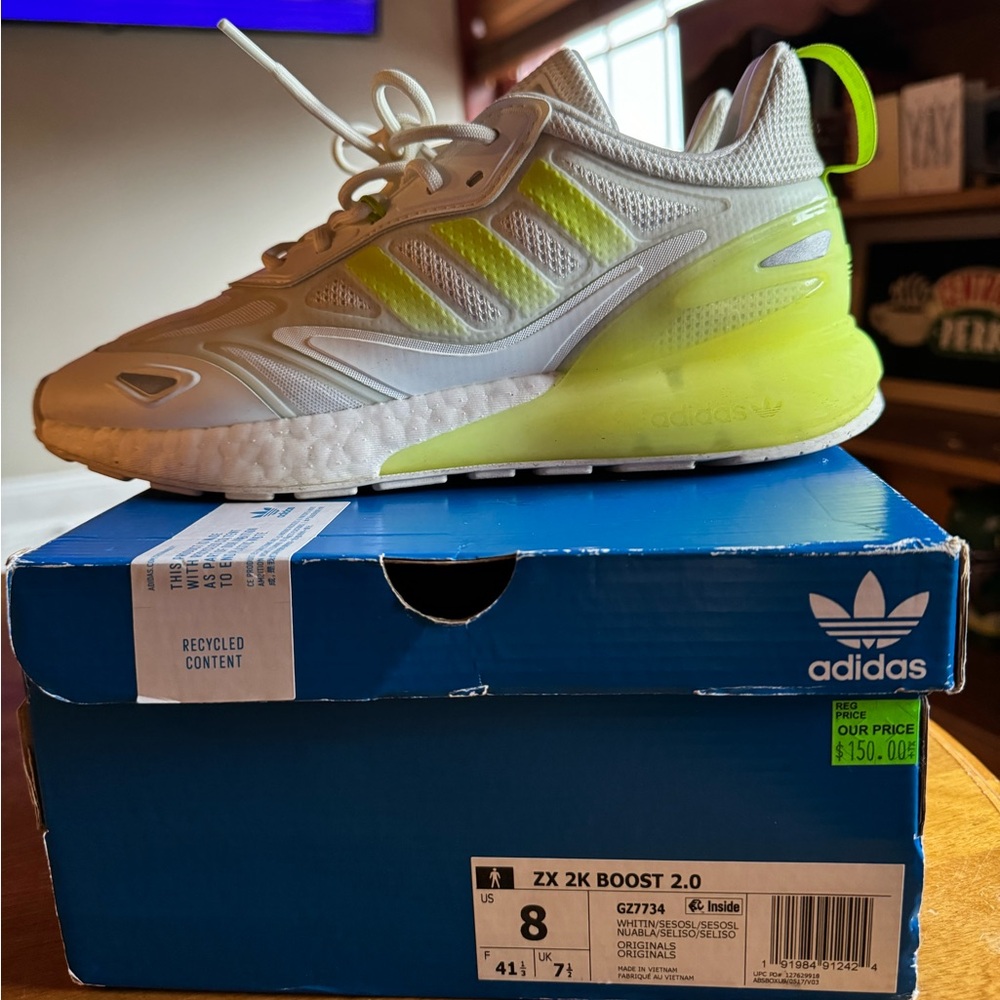 Adidas ZX 2k boost shoes…like new with original box Mens size 8